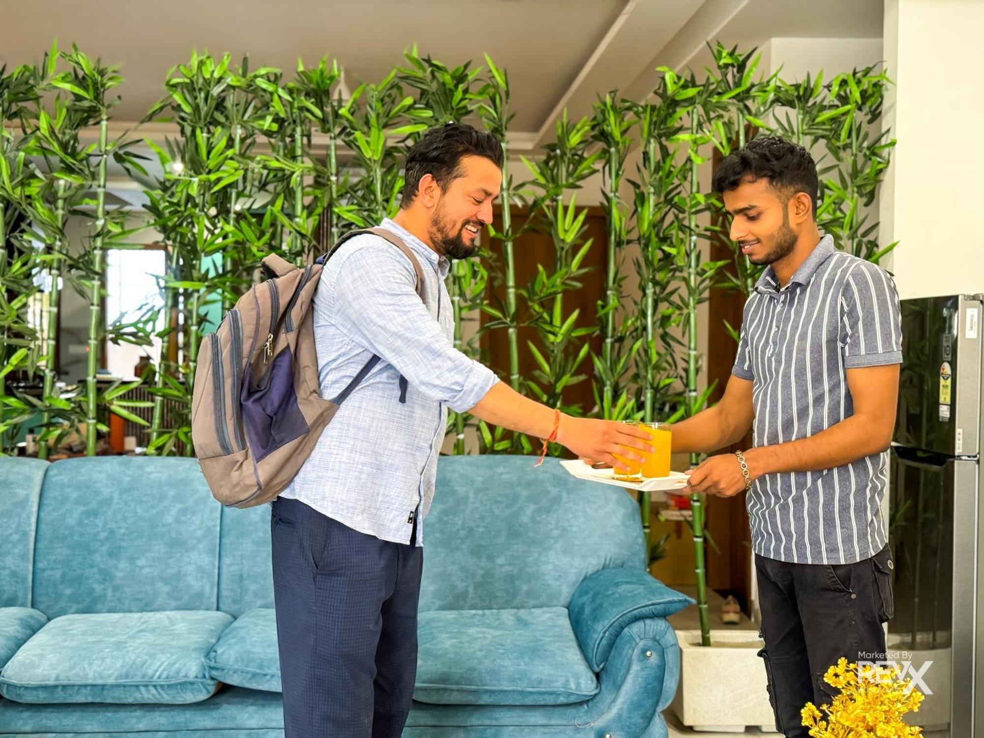 Guru Sadan A Luxe Stay Ayodhya Εξωτερικό φωτογραφία